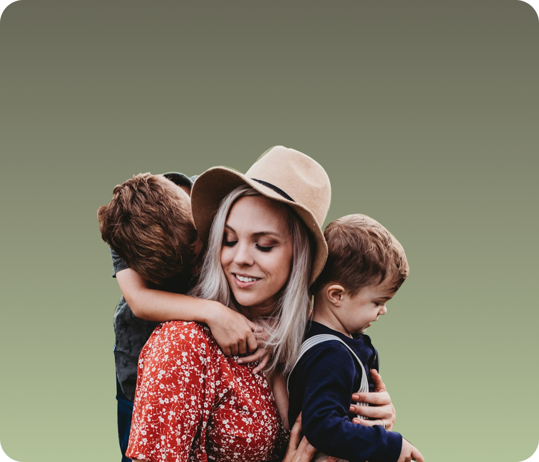Olena - mother of 2 children
